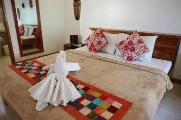 Otel Nigi Nigi Nu Noos “e” Nu Nu Noos