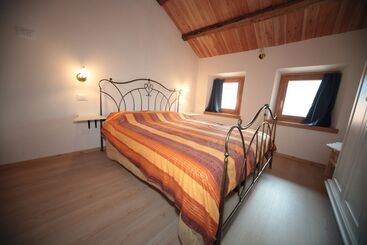 簡易ホテル Albergo Diffuso Valcellina E Val Vajont In Erto