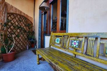 Waobab   We Are One B&b