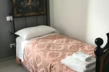 Aamiaismajoitus (B&B) Il Leccio