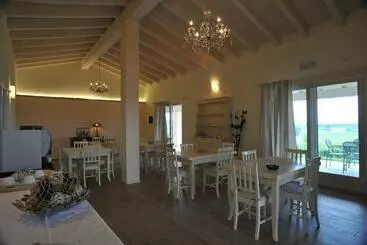 Mökkimajoitus Agriturismo Colle Dei Pivi