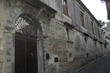 ベッドアンドブレックファースト Casa Ferrari