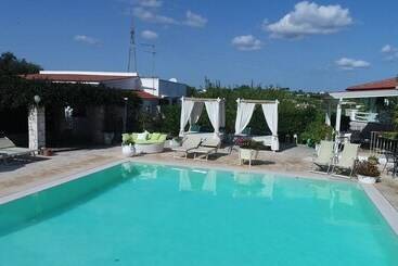 فندق ريفى Agriturismo Salinola