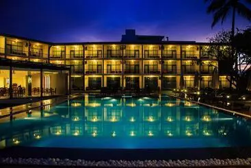 ホテル Camelot Beach