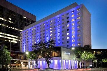 בית מלון כפרי The Whitehall Houston