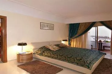 هتل Palais Des Roses Hôtel & Thalasso