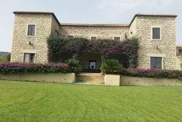 ベッドアンドブレックファースト Borgo Antico Xix Sec