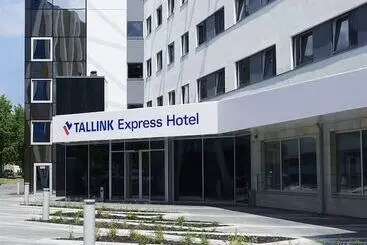 ホテル Tallink Express
