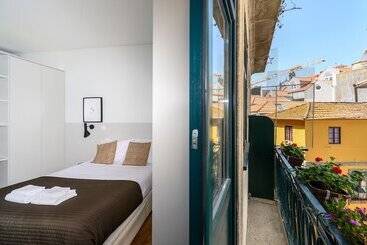 هتل Maria Da Sé Historic House