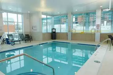 ホテル Hampton Inn & Suites Erie Bayfront