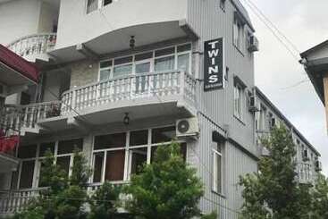 پانسیون Twins