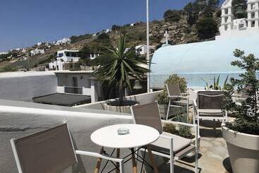 Rania Apartments Sea View