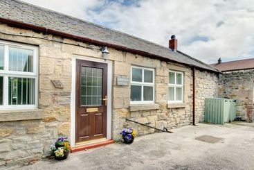 Escape To The Seaside In This Pretty Coastal Cottage, Perfect For A Relaxing Holiday