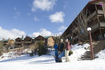 فندق Eagle Ridge Resort At Lutsen Mountains