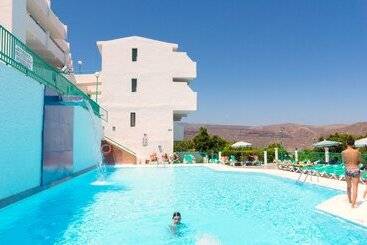 Apartamentos Monteparaiso