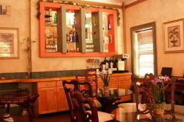 בית מלון כפרי Cordova Inn