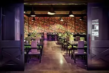 هتل Jw Marriott Phoenix Desert Ridge Resort & Spa