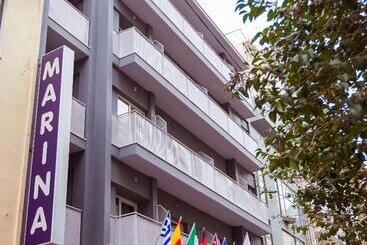 Отель Marina