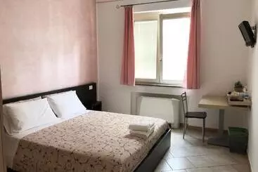 アパートホテル La Siesta Bed&residence
