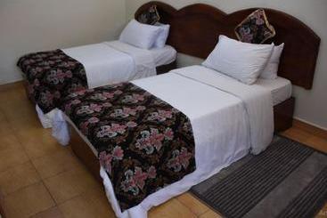 Boulevard Excelsior Motel