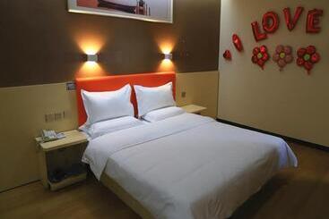 בית מלון כפרי 7days Premium Qingzhou Development Zone Wanlong Shopping Center Branch