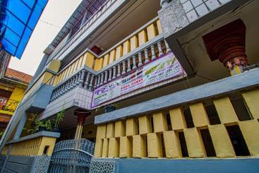 Panzió Ungu Kostel Fly Over Kircon