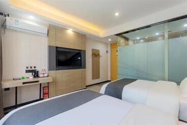 Thank Inn Chain Hotel Guangdong Qingyuan Fogang County 106 National Road