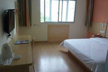 Hotel 7days Inn Shangrao Wannian Pharmaceutical Company Store