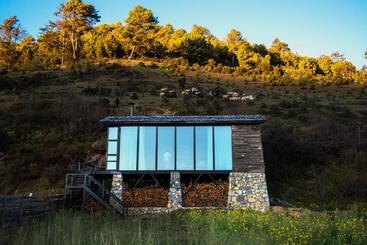 בית מלון כפרי Shangri La Dala Pasture