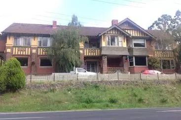 Hotel Alpine Retreat