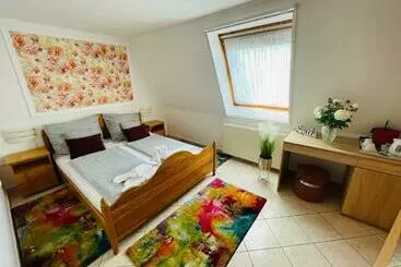 پانسیون Villa Peonia