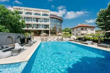 Hotel The Lodge