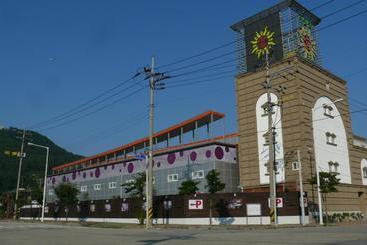 モーテル Yeosu  Goong