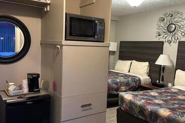 Lakeview Motel & Cottage