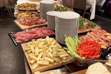 Emotional Grand Motel