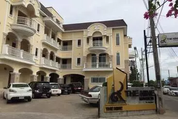 ホテル The Nine Mansion