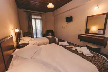 Hotelli Thea Mainalou