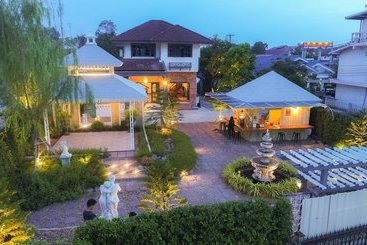 Hotelli Toobs Hostel  Adults Only