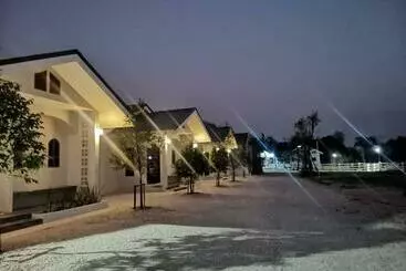 Numhom Resort