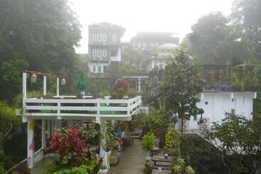 Hotel Banthorphan Resort