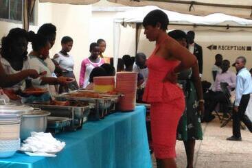 منتجع Jackson Guesthouse Anomabo