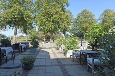 Bed and Breakfast Het Hart Van Alem