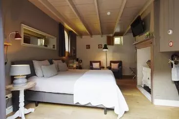 Bed and Breakfast Het Hart Van Alem