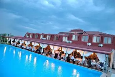 Hotelli Complex Racic