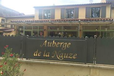 בית מלון כפרי Hôtel Auberge De La Nauze
