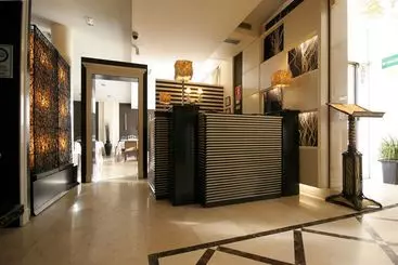 בית מלון כפרי Versus