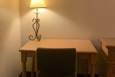 Szálloda Regency Inn And Suites