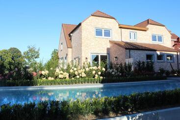 ベッドアンドブレックファースト Cafcauter