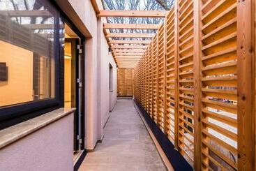 Pensão Forest M,constanta