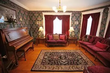 Twin Peaks B&b